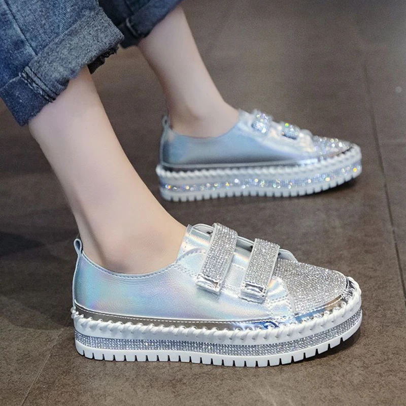 

Women Shiny Rhinestones Shoes Comfortable and Elegant Flat Platform loafers Couple Bling rhinestone Luxury Women's Sneakers 43