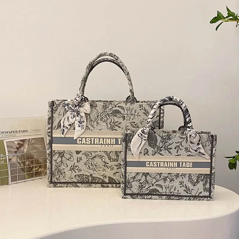 Hot Sale Free Shipping Korean Style Tote Handbag for Women - New Trendy Printed Butterfly Design with Various Sizes for Shoulder