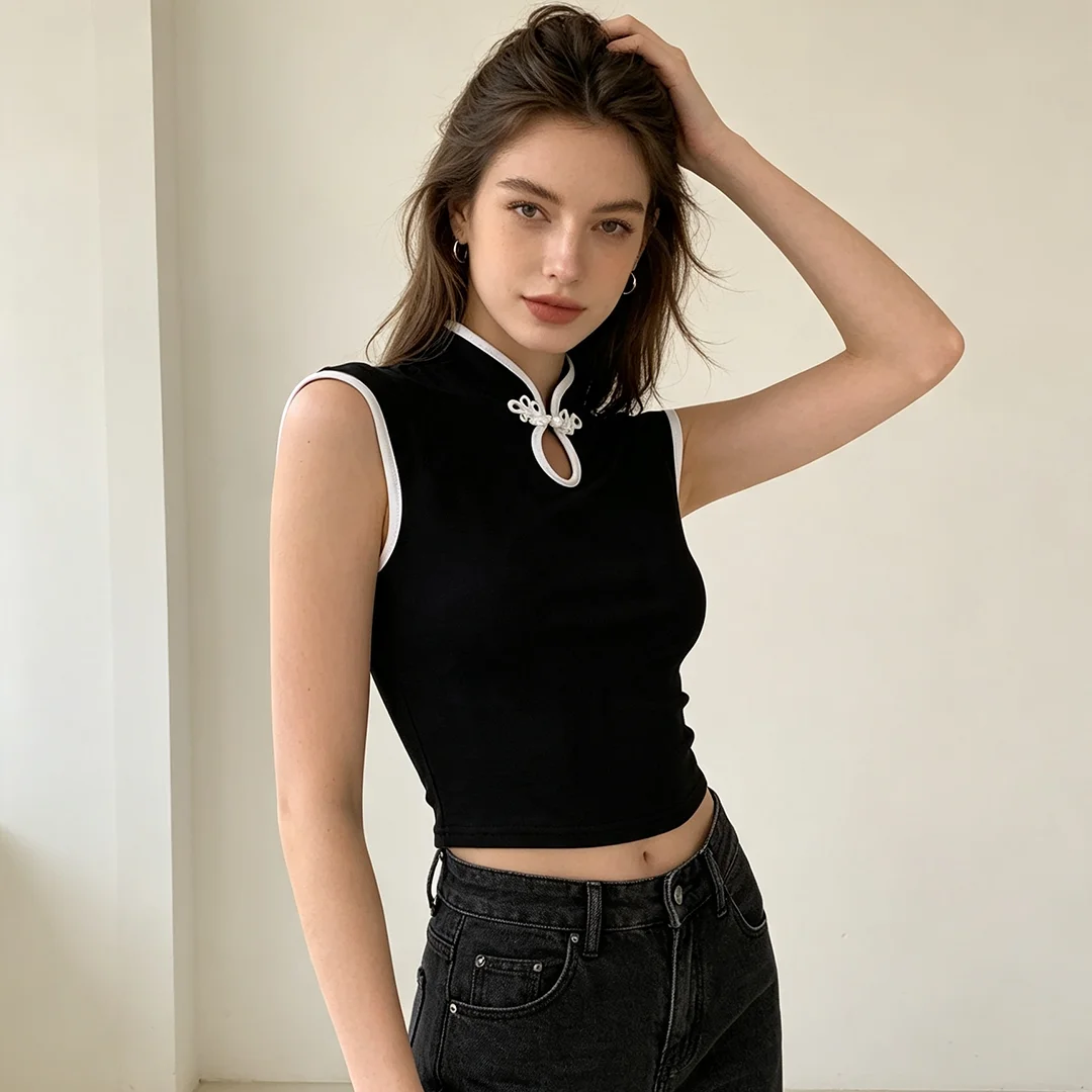 Retro buckle stand up collar short sleeved contrasting color edging body slimming short base T-shirt