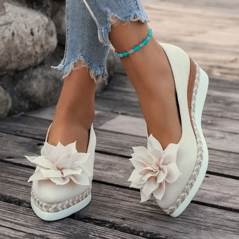 

2026 Shallow-mouth Flower-slope Single-piece Shoes Summer New Style European Linen Rope American-style Plus-size Women's Shoes