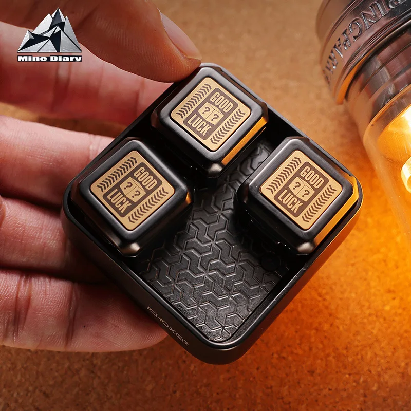 Nouvelle boîte magnétique EDC Fidget Spinner jouet doigt curseur créatif métal doigt pousser carte fête jeu de bureau soulagement du Stress jouets