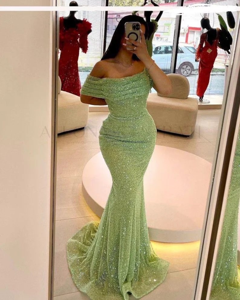 맞춤 제작 2026 고급스러운 반짝이는 그린 머메이드 레이스 여성 볼 드레스 섹시한 오프숄더 세컨드 리셉션 파티 이브닝 드레스
