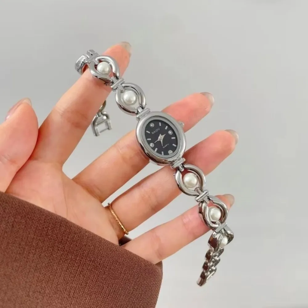 Vintage Oval Dial Women's Watch Analog Display Small Wristwatch Pearl Decoration Bracelet Watch Daily Wear