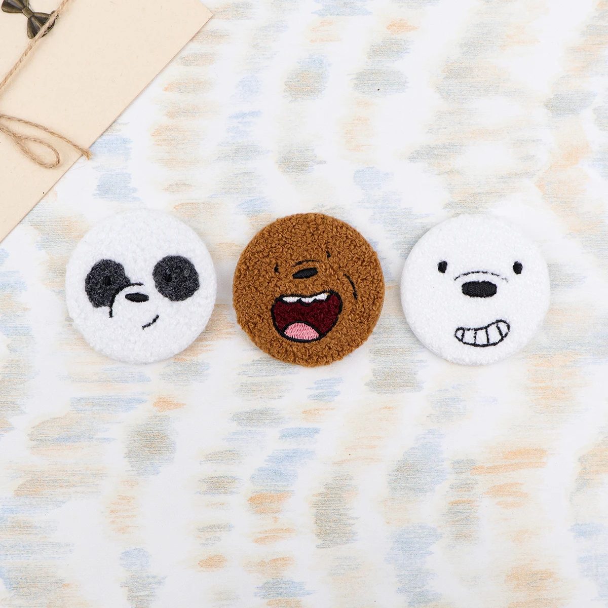 Funny Panda Tinplate Pin Button Round Icon Collection Towel Embroidery Brooch Badges Lapel Clothes Backpack Jewelry Friends Gift