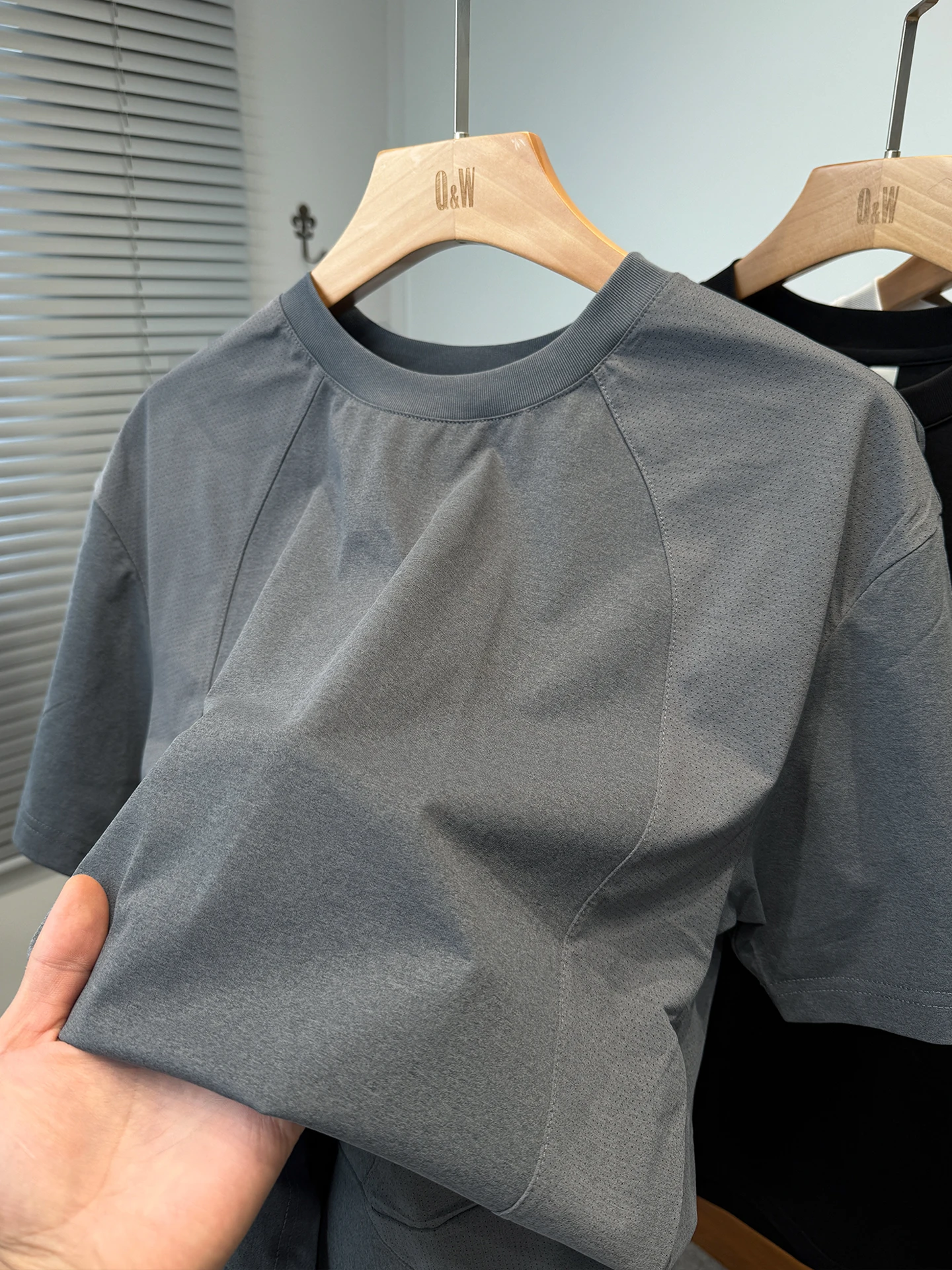 

high quality New Solid Color Patchwork Men's Short Sleeve T-Shirt Summer Round Neck Sports Casual Loose Fit Fashion Tee Shirt