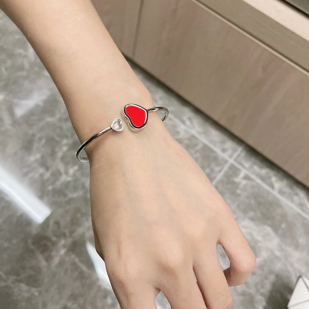 High tech women\'s bracelet heart-shaped series size heart-shaped pendant combination open bracelet, multiple colors to choose