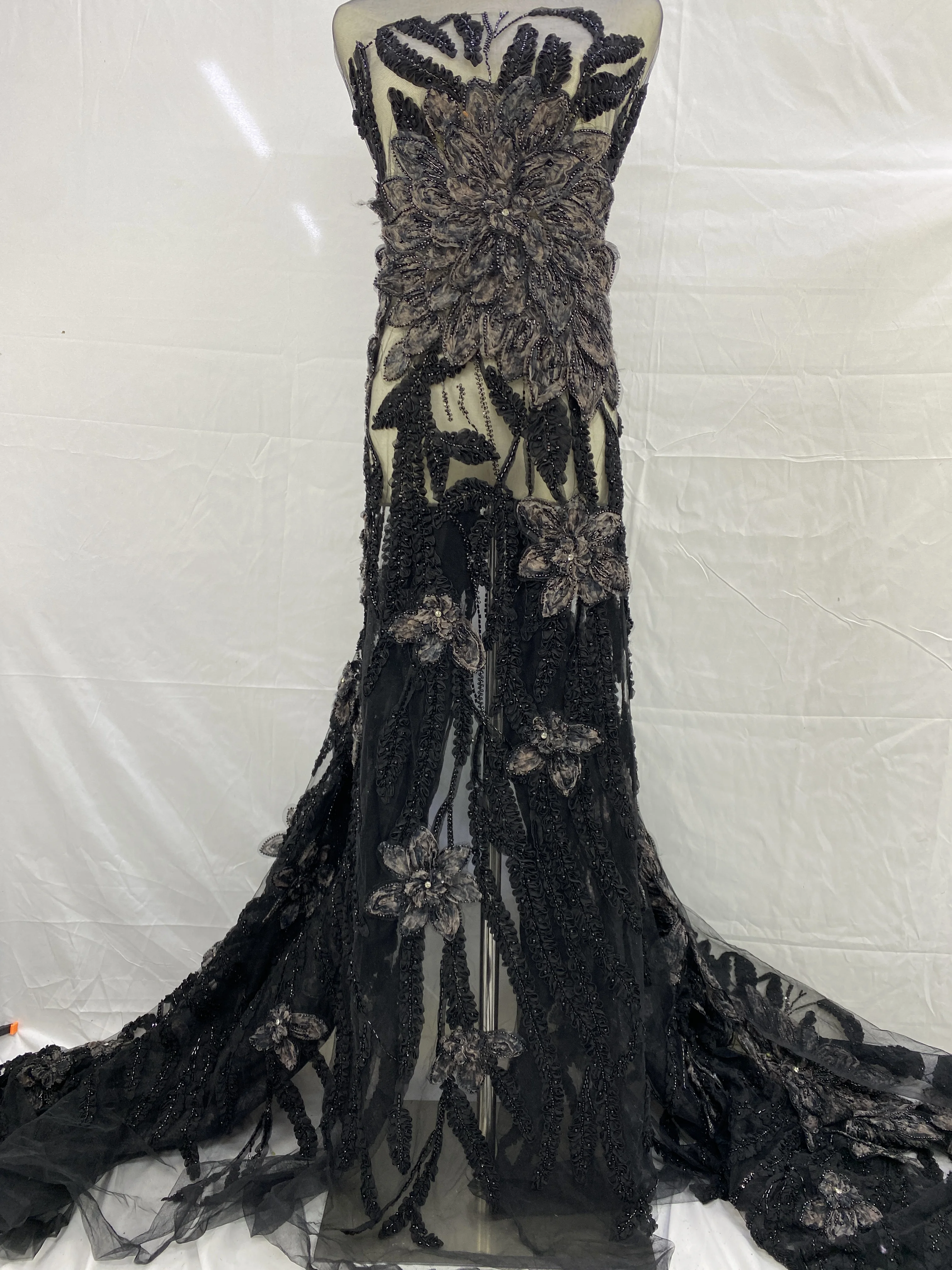 قماش دانتيل ثلاثي الأبعاد مطرز أفريقي 5 ياردات 2025 جودة عالية فرنسي نيجيري شبكي ترتر دانتيل لخياطة فستان حفلات الزفاف