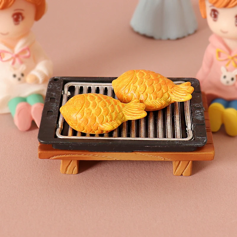 1/12 Dollhouse Simulation Grilled Fish Barbecue Grill Dollhouse Miniature Kitchen Decorations Dolls House Food Accessories