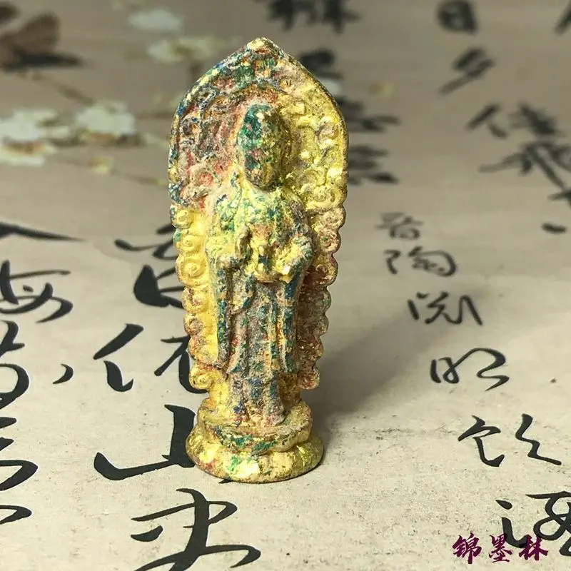 Standing Guanyin Statue Cloud Halo Round Base Buddhist Ornament Decoration Tea Pet Figurines Desk Decor Accessories