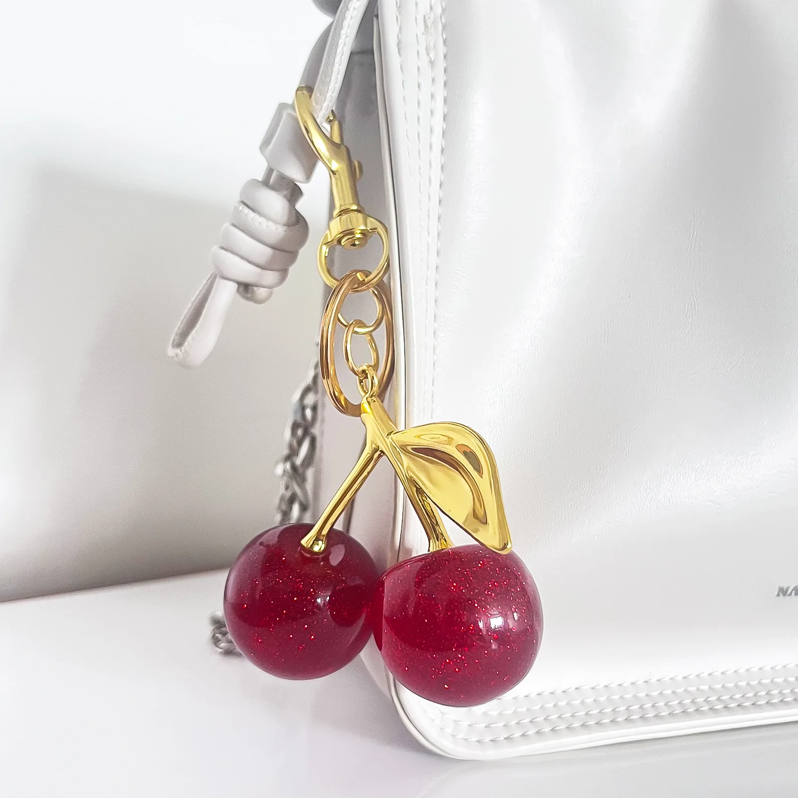 New Cherry Fruit Bag Charm Key chain Red Cherry Keyring for Elegant Women Backpack Purse Pendant Jewelry Accessories Gift