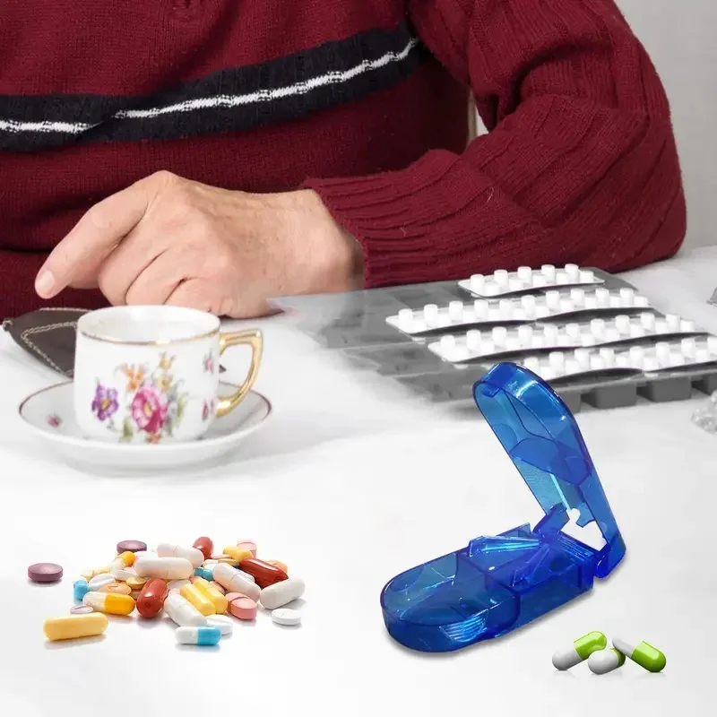 3-18Pcs Pill Cutter Box Portable Drugs Box Tablet Cutter Splitter Medicine Pill Holder Pill Cutter Drugs Tablet Divider Storage