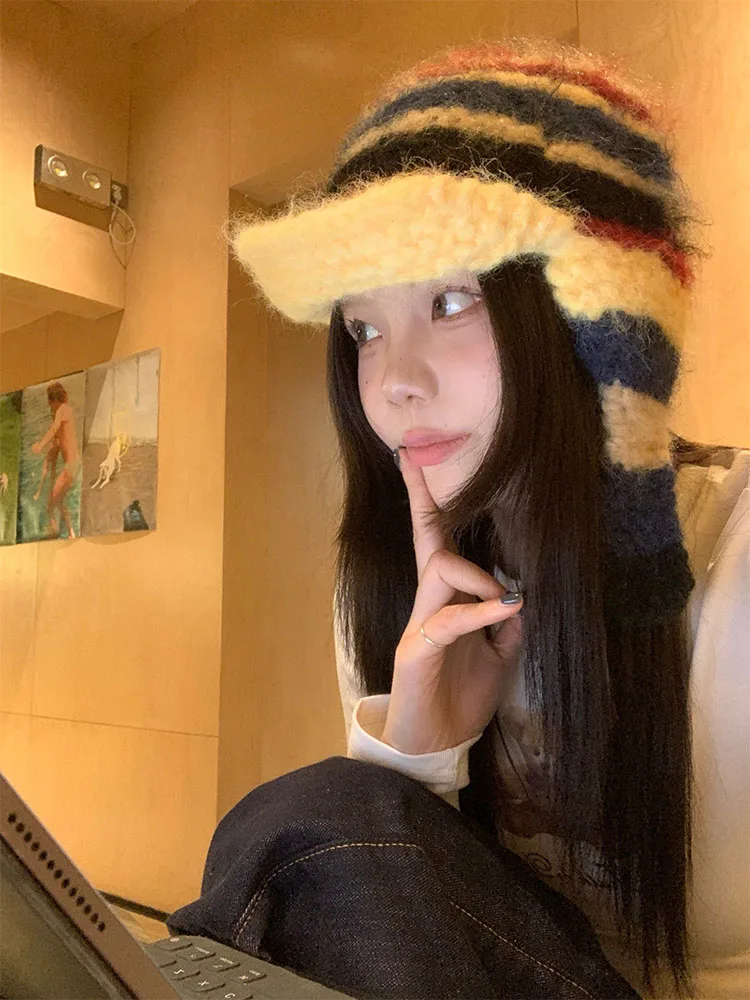 Retro Korean Color Block Knitted Flying Hat Women's New Autumn Winter Warm Cold Proof Ear Protection Fashionable Knit Cap