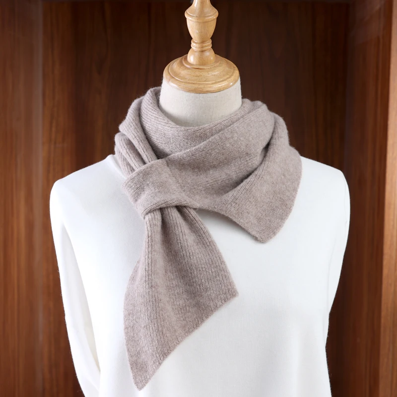 

Women's 100 Wool Perforated Solid Color Scarf Fashion Neck protect Casual Daily High Quality Versatile Windproof Elegant Scarf