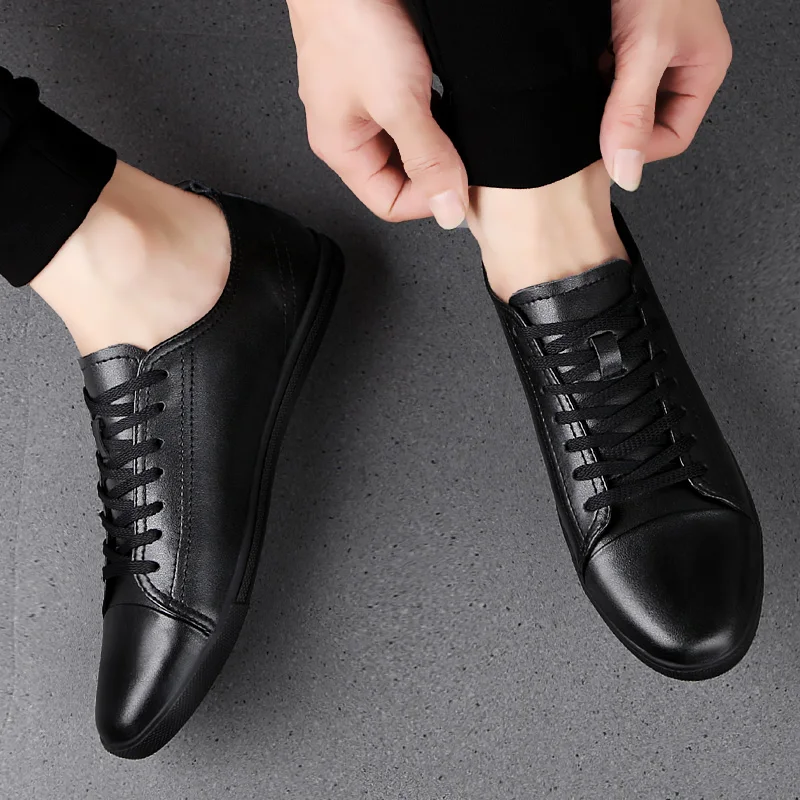 2024 Hot Sale Genuine Leather Casual Shoes Men All-match Outdoor Walking Shoes Lightweight Skate Shoes Men Flats Mens Sneakers