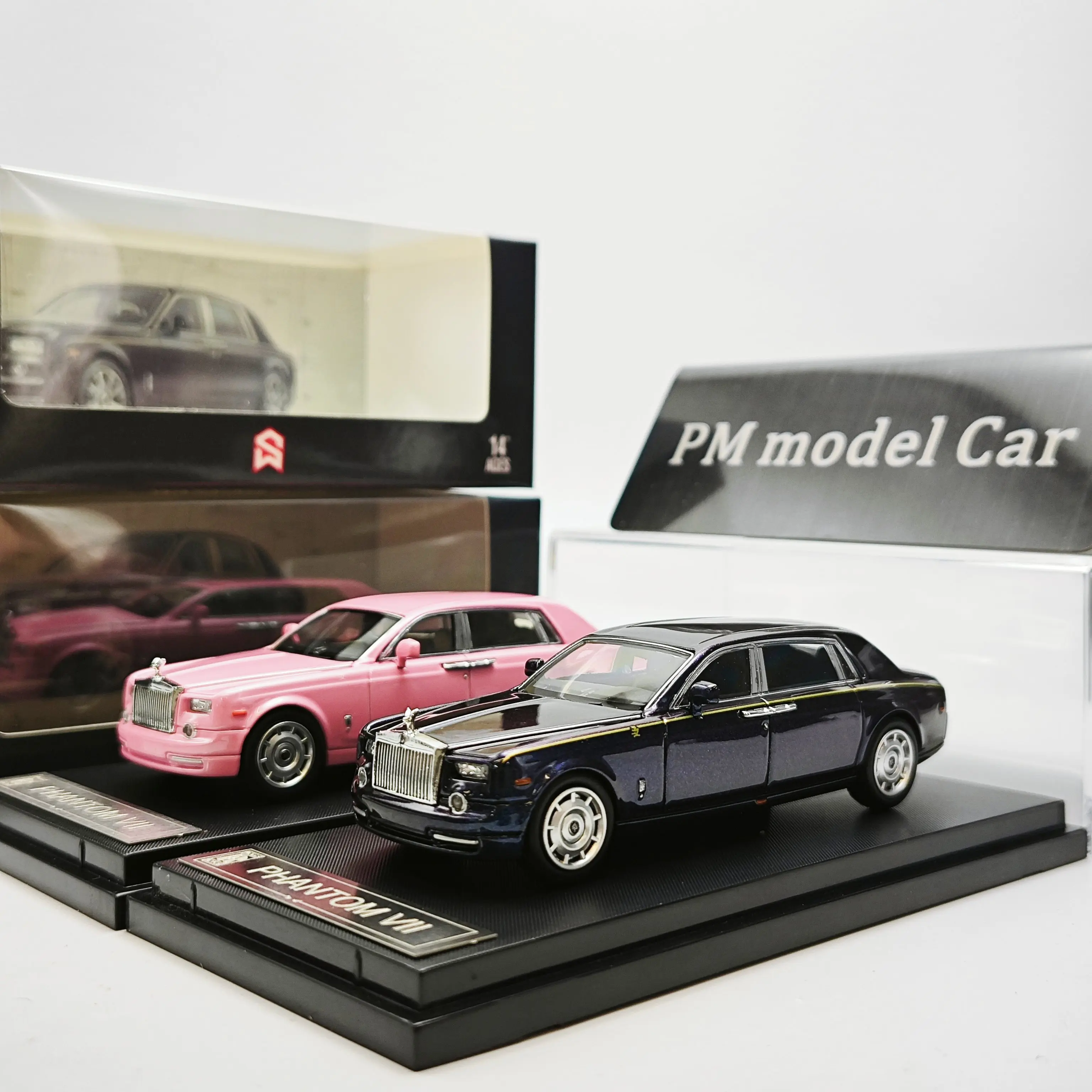 SW 1:64 Rolls-Royce Phantom VII Diecast Model Car