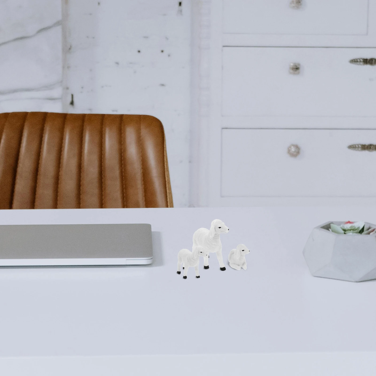 

3Pcs Resin Sheep Sculptures Meticulously Crafted Durable Garden Decor Small Statues Indoor Outdoor Use Adorable Animal Models