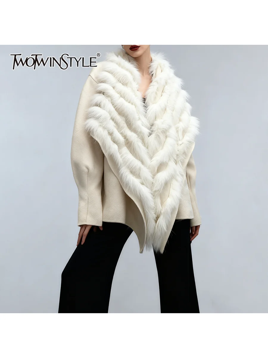 

TWOTWINSTYLE Solid Loose Spliced Fur Elegant Coats for Women Lapel Long Sleeves Design Sense Coat Female Fashion Clothing New
