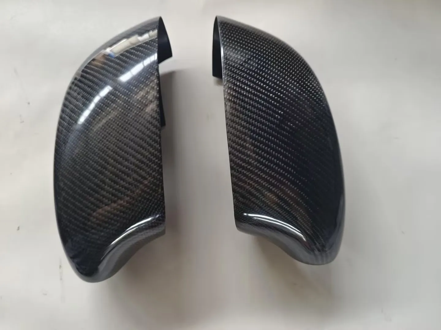 Real Carbon Fiber Car Mirror Cover Trims Bodykit Car Styling for BMW Z4 E85 2002-2008 Side View Mirror Cover Decoration view 2