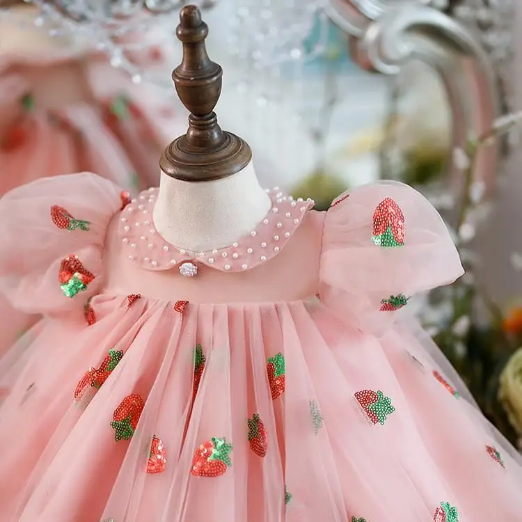 Baby Girls Cute Doll Collar Beading Strawberry Patterns Design Princess Ball Gown Children Birthday Party Fulffy Dress y1024