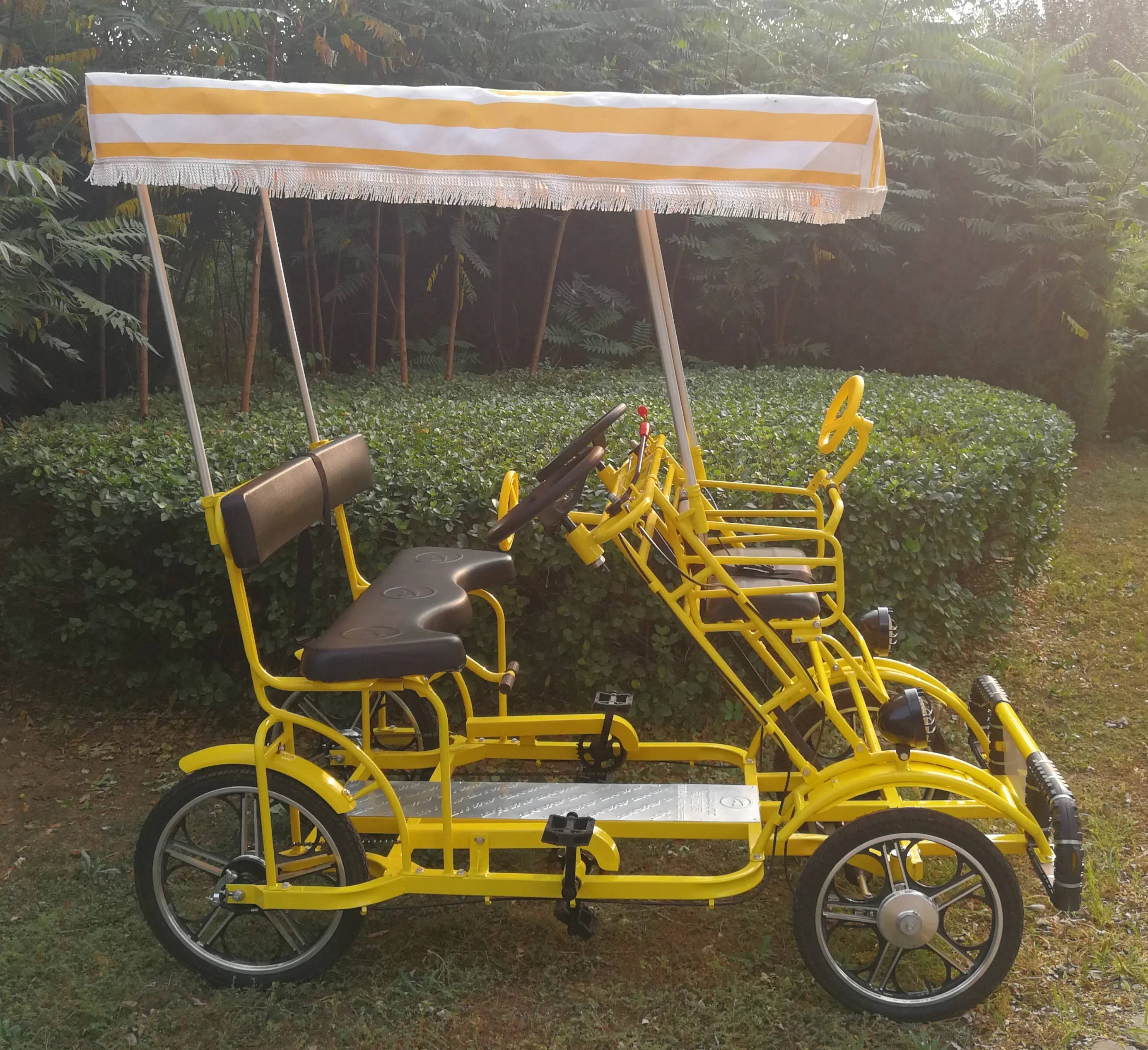 Factory outlet sightseeing four wheels canopy tandem Quadricycle Surrey bike cycling with child seat