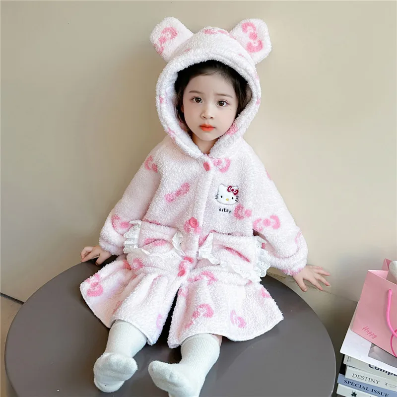 

Детская ночная рубашка Hello Kitty Kawaii Anime Sanrio, зимняя одежда из кораллового флиса для девочек, теплая домашняя одежда с бантом, домашняя одежда, Рождественский подарок