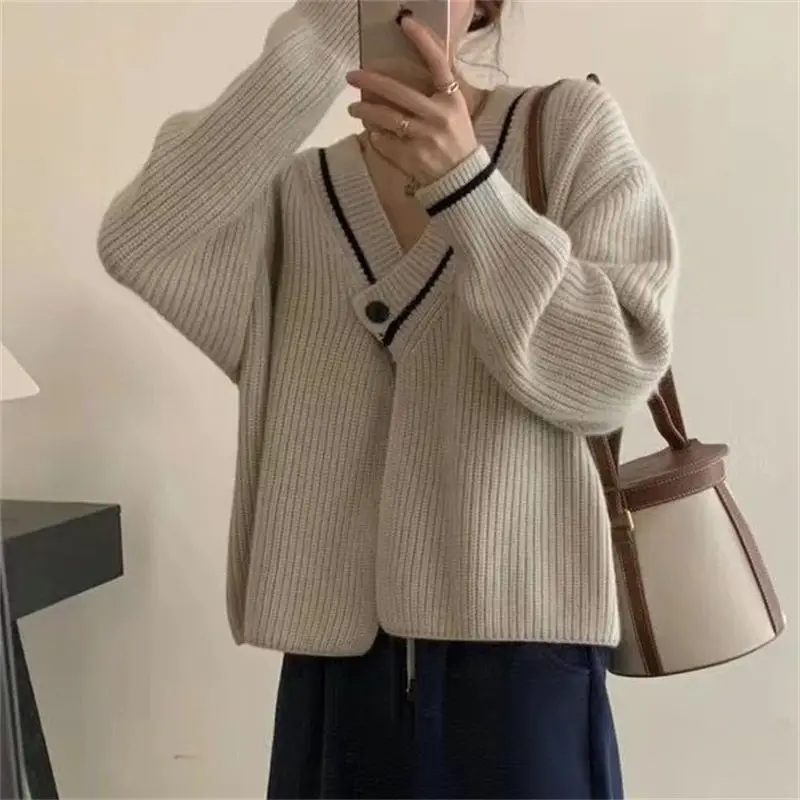 New Korean Retro Sweater Jacket Women in Autumn Winter Y2K Loose Lazy Style Personalized Gender Chic Knitted Cardigan V-neck Top