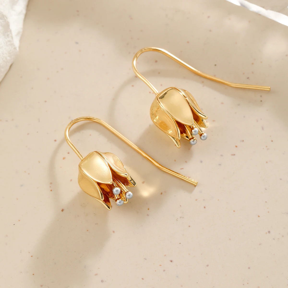 Retro Floral Earrings Chic Style Tulip Bud Drop Earrings Copper Women's Jewelry Earrings, For Vacation and Casual