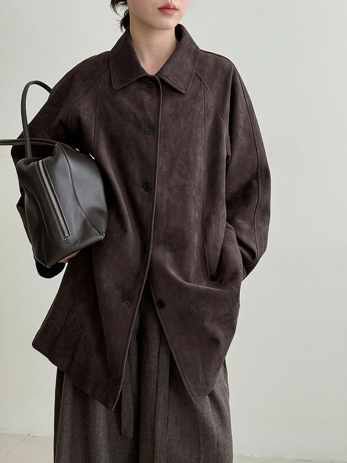 SuperAen Estilo Europeu e Americano Feminino Nova Moda 2025 Blazer de Manga Comprida de Cor Sólida