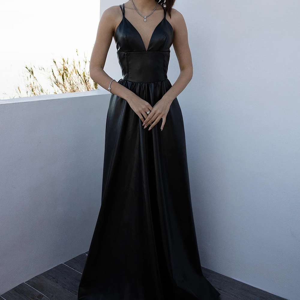 

Customized Satin A-Line Spaghetti Straps Evening Dress Strapless Floor Length Sleeveless Black Panel Train Vestidos de fiesta