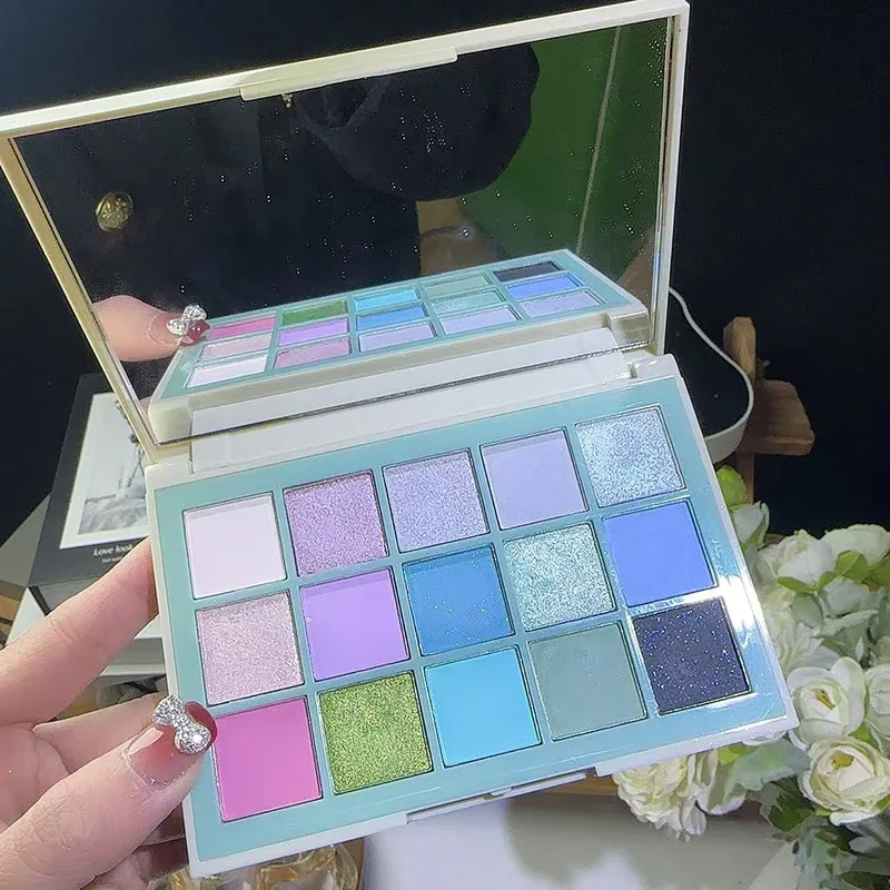 15-kleuren oogschaduwpalet Chameleon Matte Pearl Purple Tender Girl Christmas Color Play Makeup Macaron