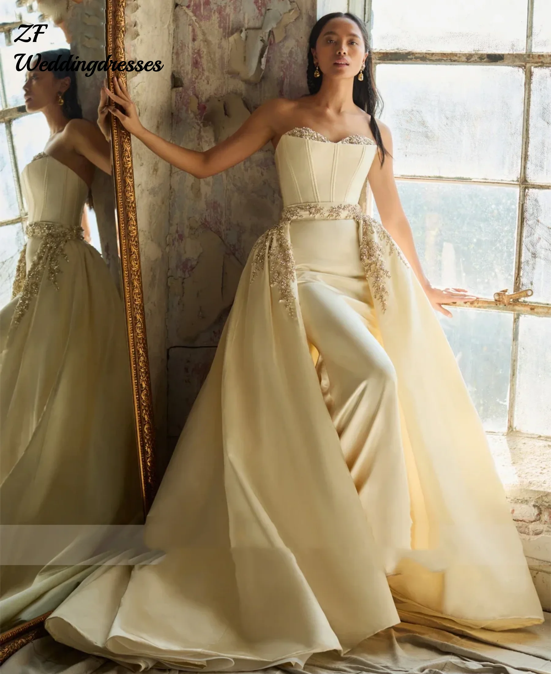 Maßgeschneiderte zarte Perlenstickerei Satin Meerjungfrau Brautkleider schulterfrei 2-in-1-Brautkleider mit abnehmbarem Vestido De