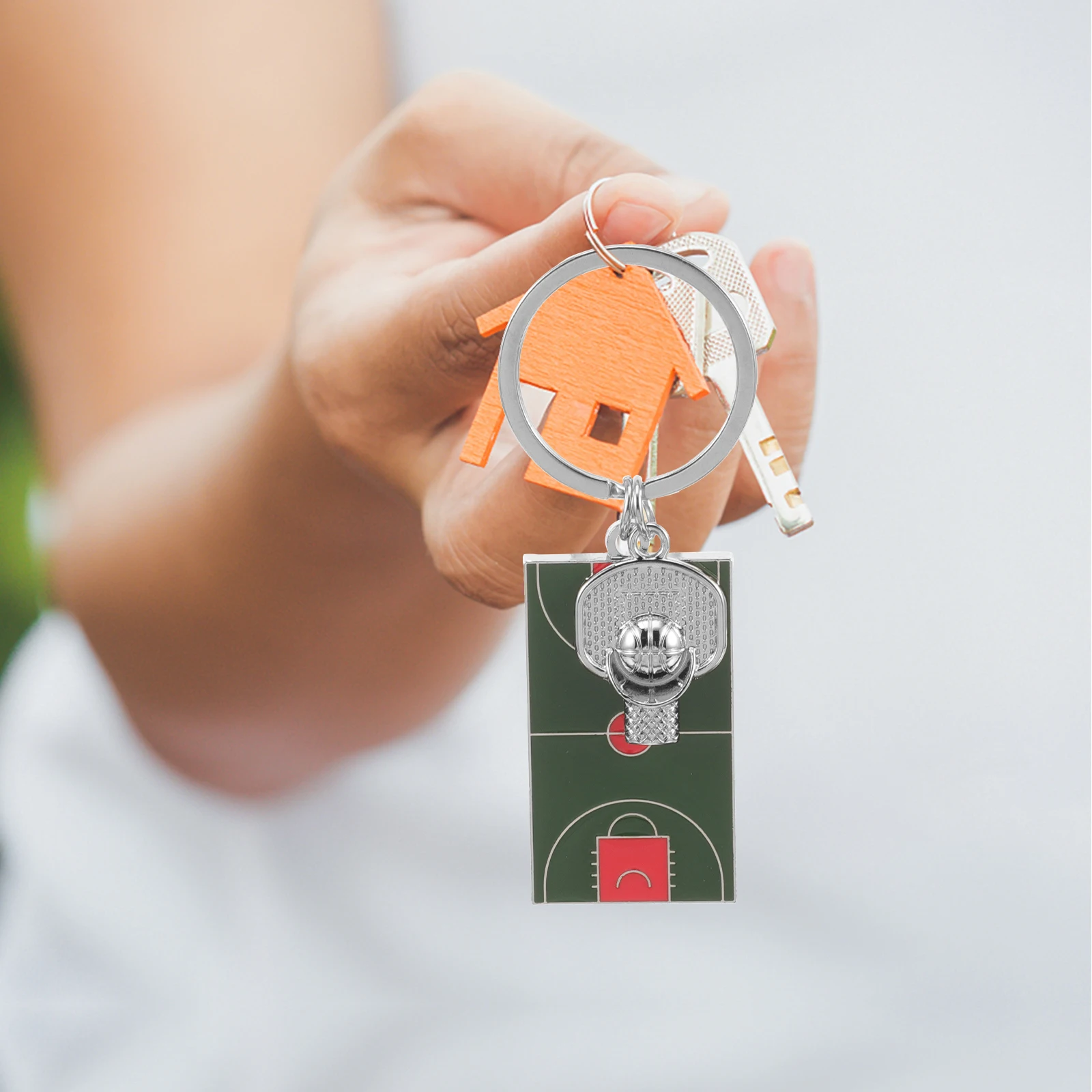 

Mini Basketball Court Keychain Pendant Sports Style Durable Sturdy Creative Keychains For Car House Door Keys Bags naments Zinc