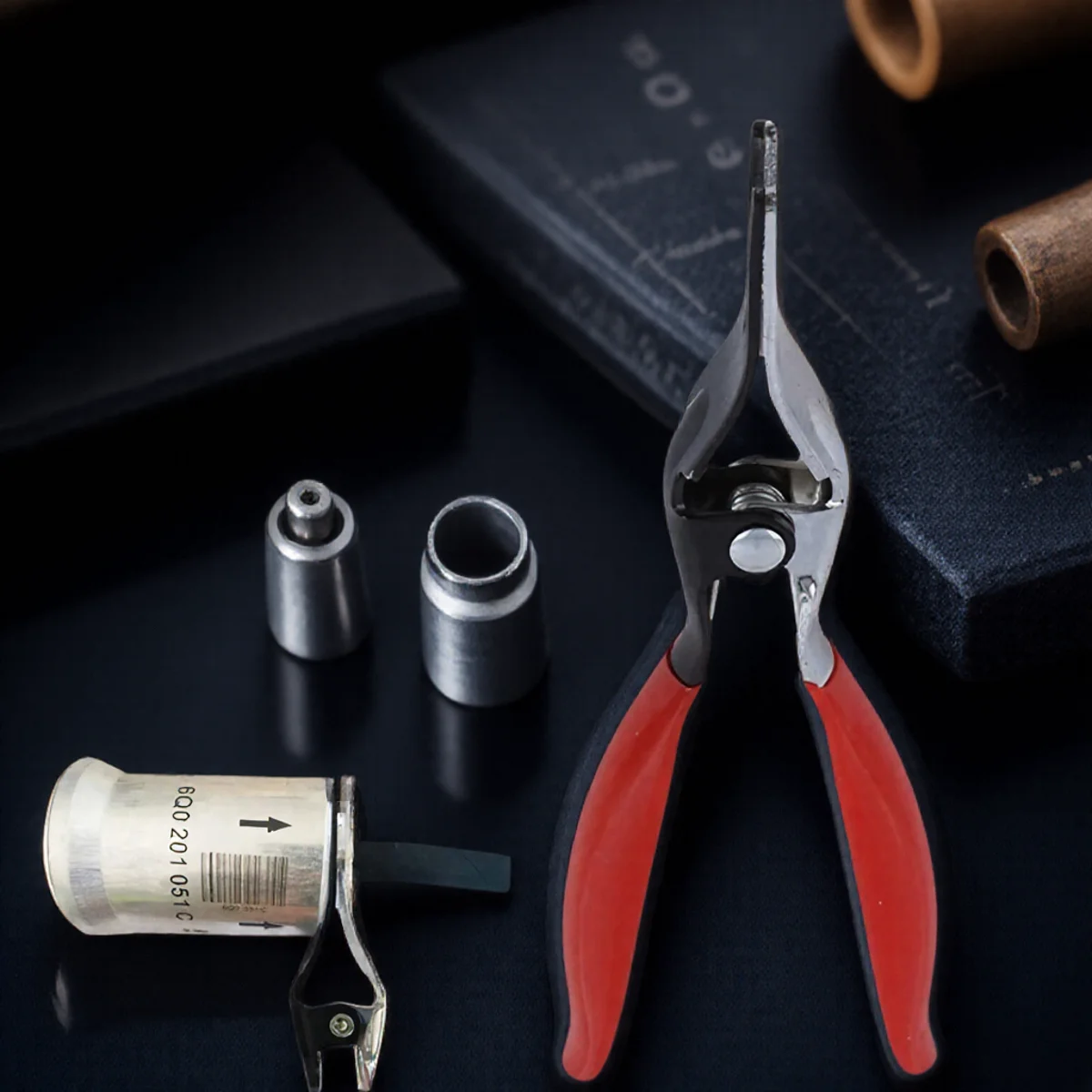 

Bending Hose Pliers Auto Fuel Vacuum Line Hose Remover Separator Tool Handheld Repair Tool for Cars