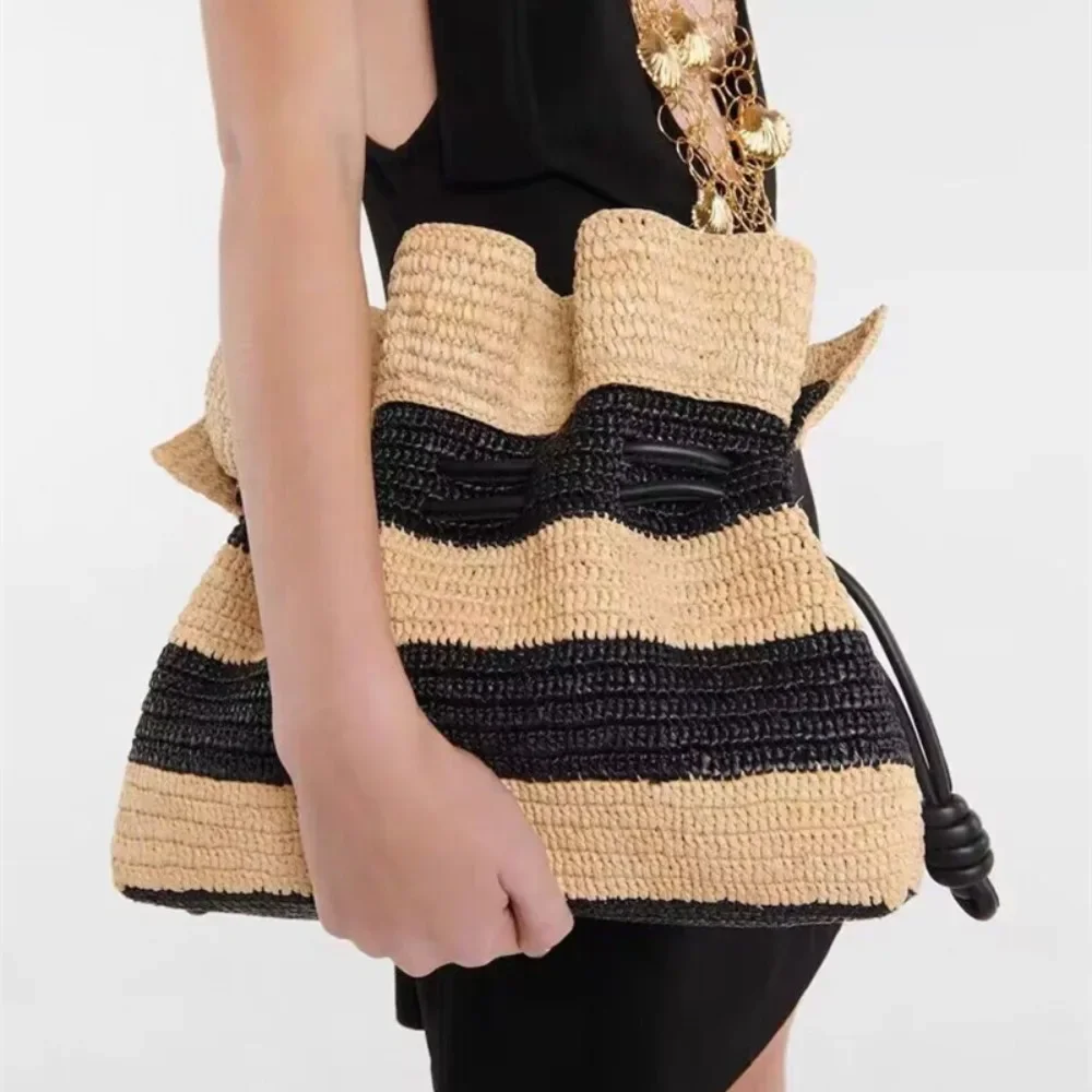 Straw Stripe Crochet Knitted Shoulder Bags Women Fashion Luxury Designer Handbags Female Girls Vintage Versatile Crossbody Bag