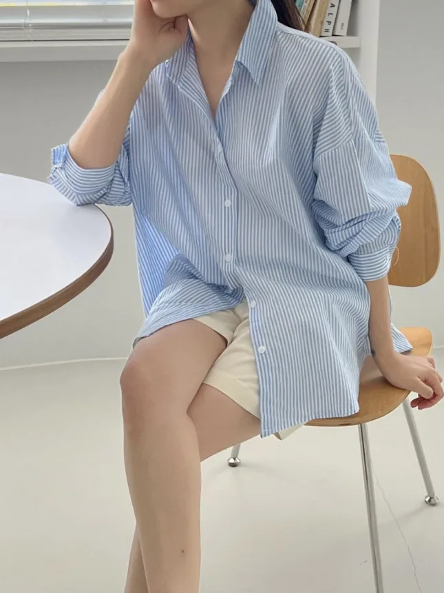 

Женский модный топ средней длины в синюю полоску irt Chic для ранней осени 202, свободный крой French Sle