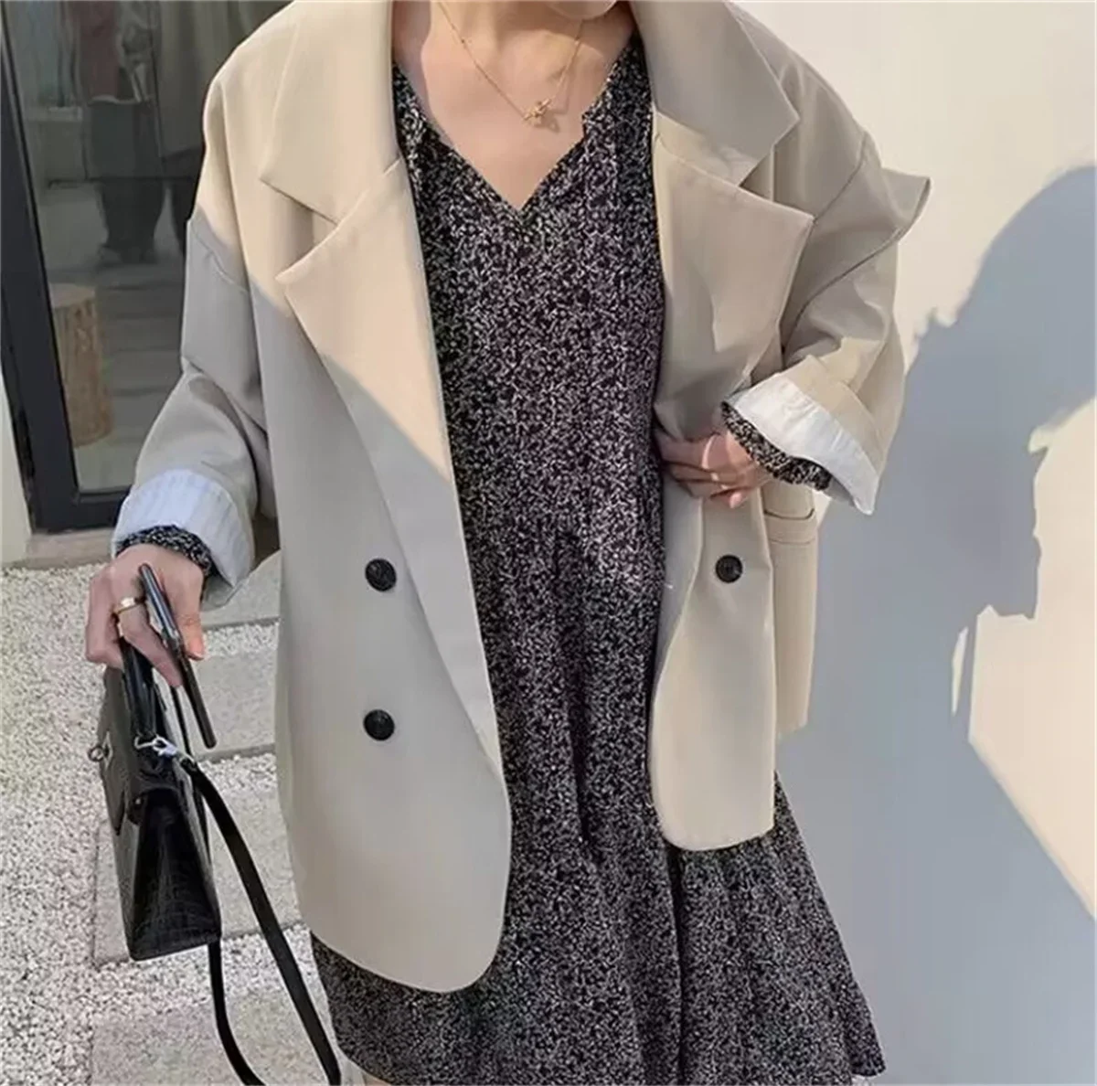 Cappotto da donna di moda allentato Autunno Primavera Nuovi blazer coreani 2024 Top oversize vintage Risvolto Giacca a maniche lunghe doppio petto