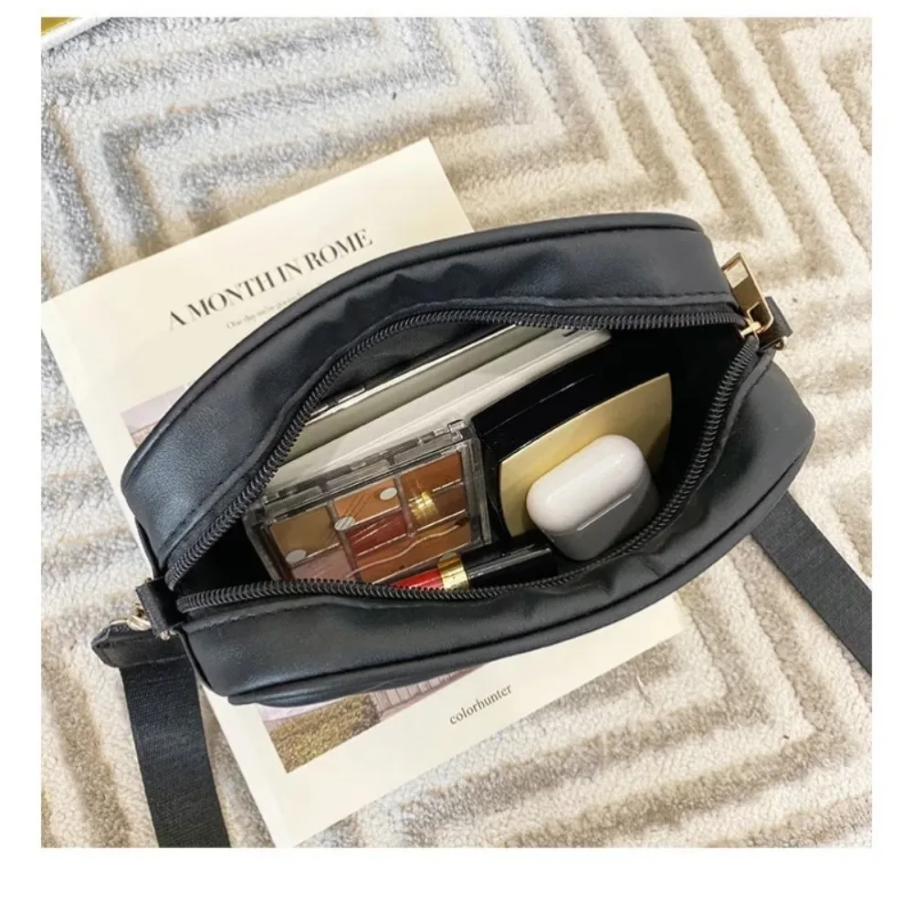 

High Quality Women's PU Rolling Strip Camera Bag Shoulder Bag Mobile Phone Bag Casual Crossbody Bag Shoulder Bag