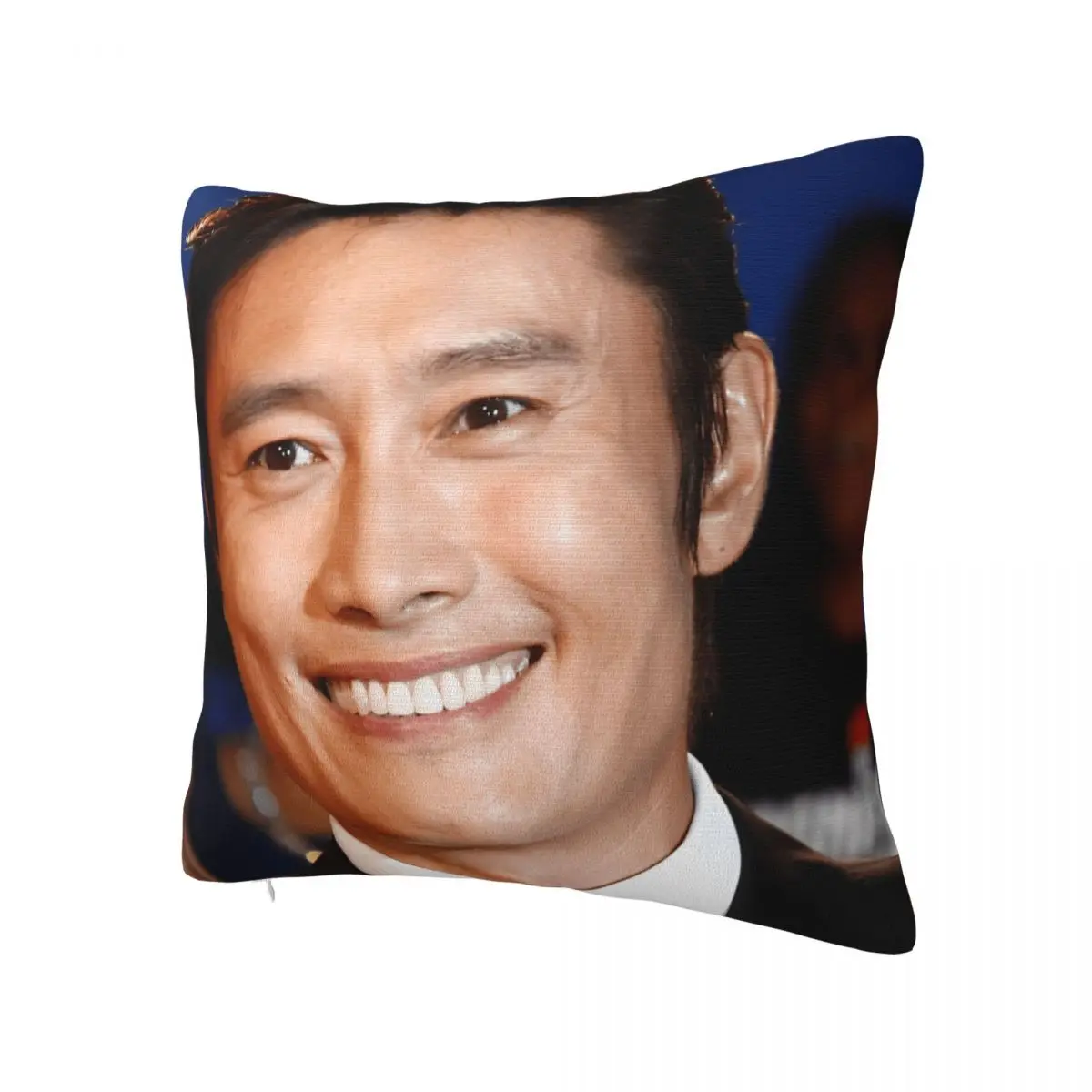 Lees Byung Hun Kroen Korean Actor Pillow Cover Soft Pillow Case Cushion Cover Vintage Custom Pillowcases For Sofa Car Home Decor