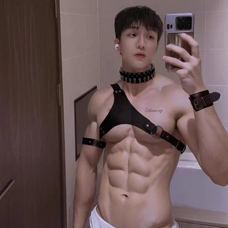 Men Black Leather Body Chain Bullet Necklace Arm Ring Chest Harness Belt Shoulder Strap Adjustable Straps Costume Party Carnival