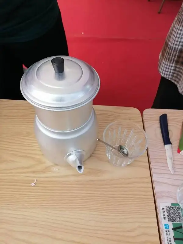

Portable Aluminum Coffee Dripper Pot No Filter Paper Required French Sle Hand Brewing Cup Large Capaci Coffee Brewing Tools