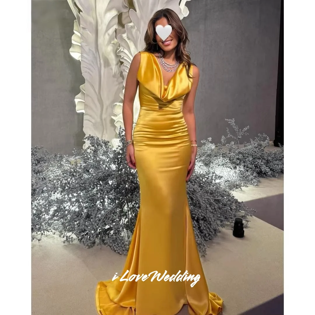 Vestidos de noche amarillos con cuello en V 2025, vestidos de fiesta de boda plisados sexys de satén sin mangas con sirena y espalda descubierta hasta el suelo personalizados