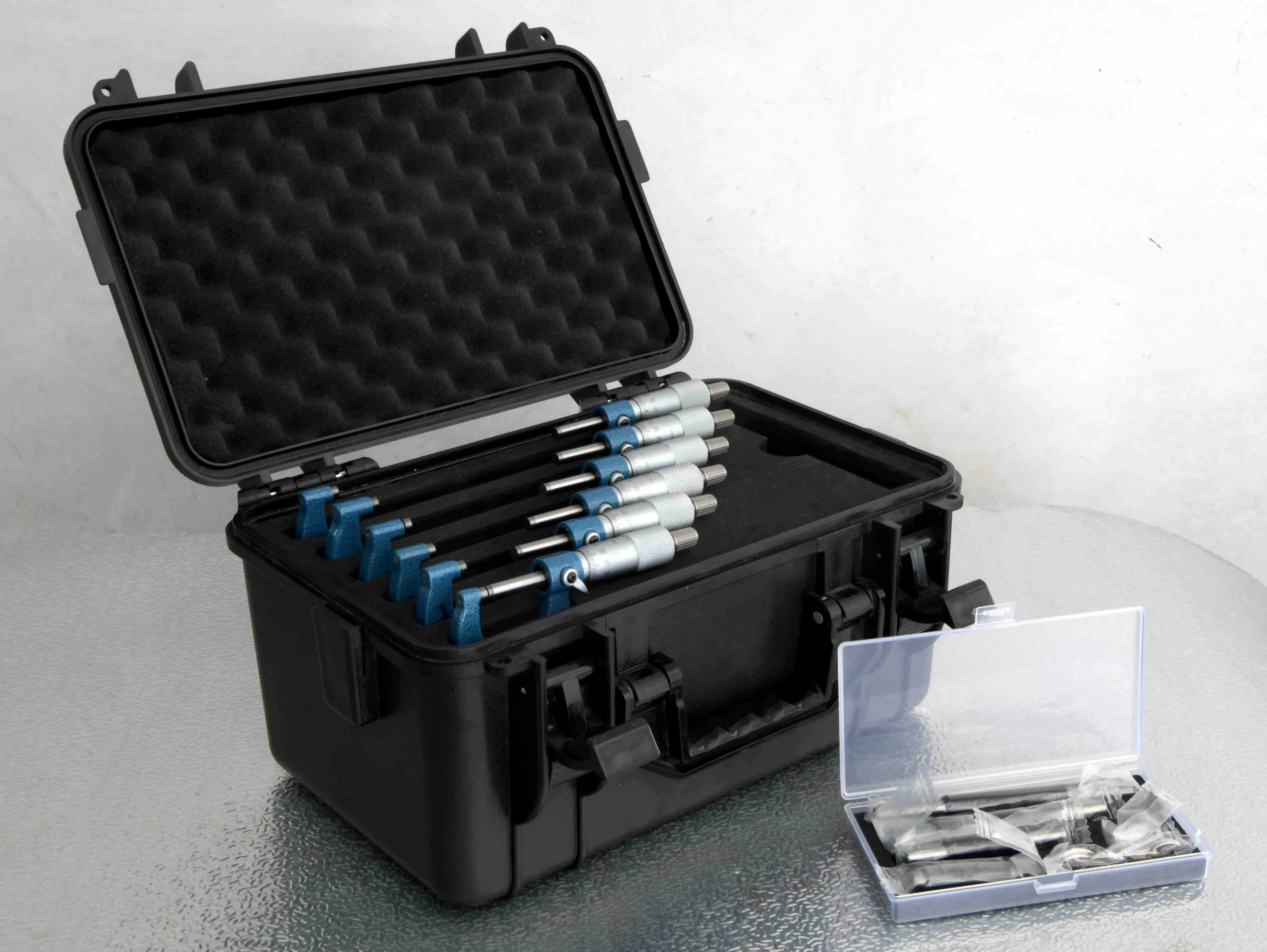 Good quality Micrometer set black/blue plastic box packing 6PCS micrometer set 0-150 mm arch frame mitutoyo type micrometer set