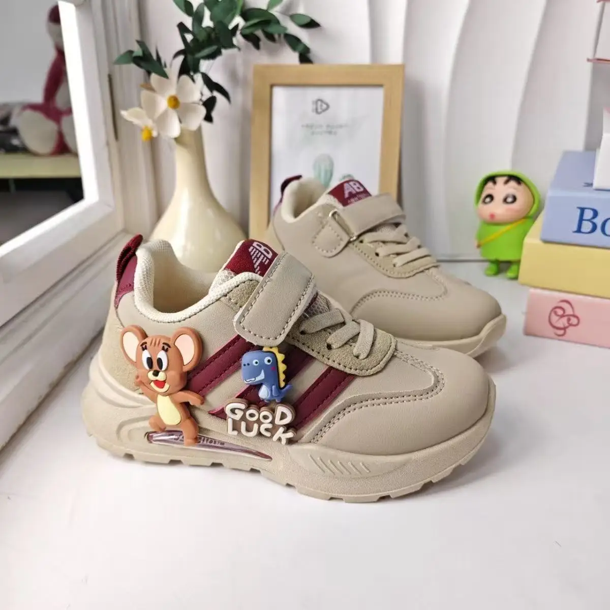 

r‌eal pictures 2025 new winter spring autumn cat and mouse plus size cartoon girls children kids run sprots Casual Shoes flats
