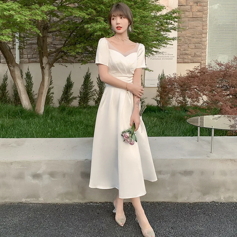 New Minimalist White Wedding Dress