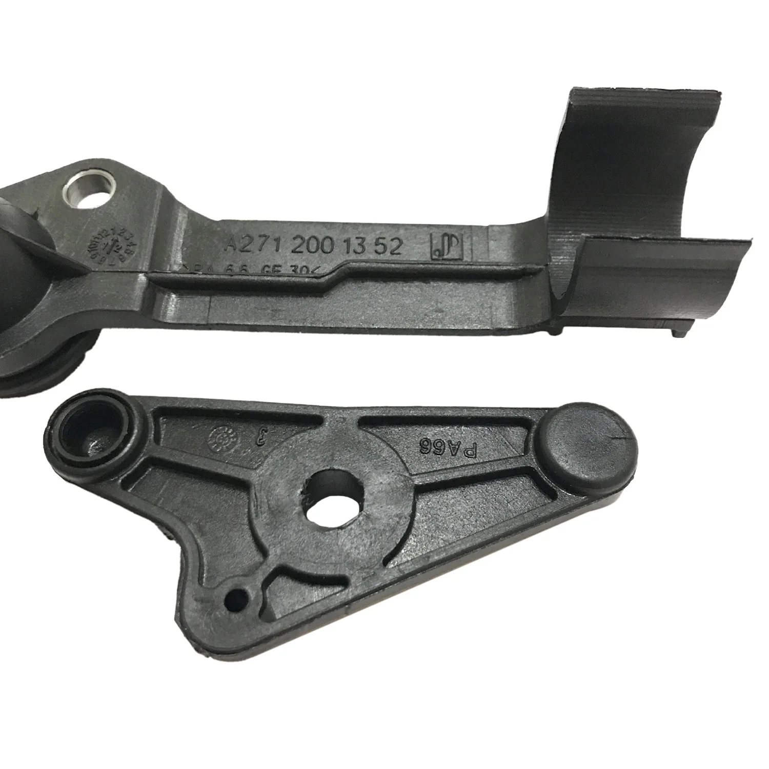 Black Plastic Engine Water Pipe Oil Cooler to Cylinder Head Fit for Mercedes Benz C230 W203 M271 A 2712001352