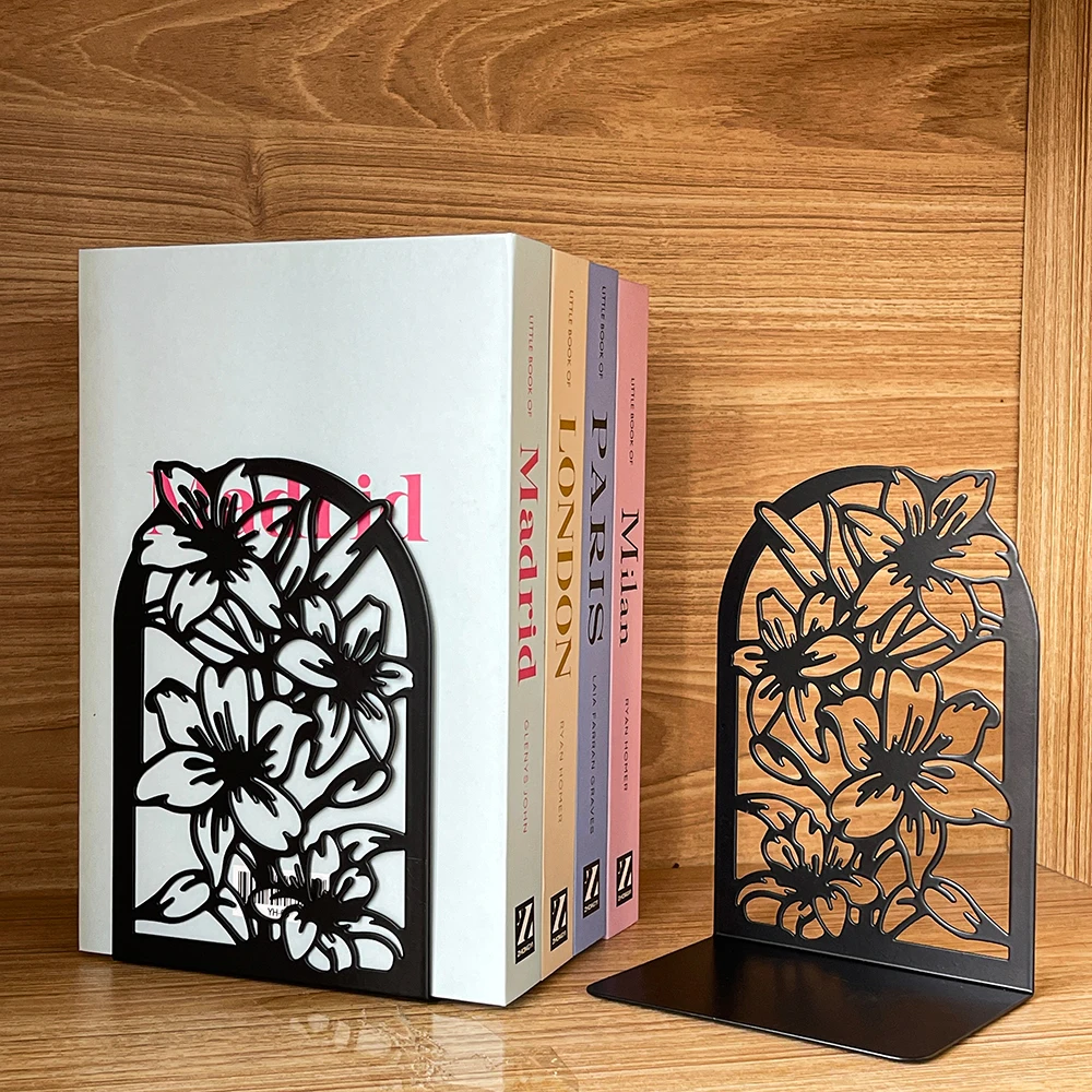 Plant decorative black metal book holder, strong load-bearing capacity, suitable for bookshelves, modern library style.