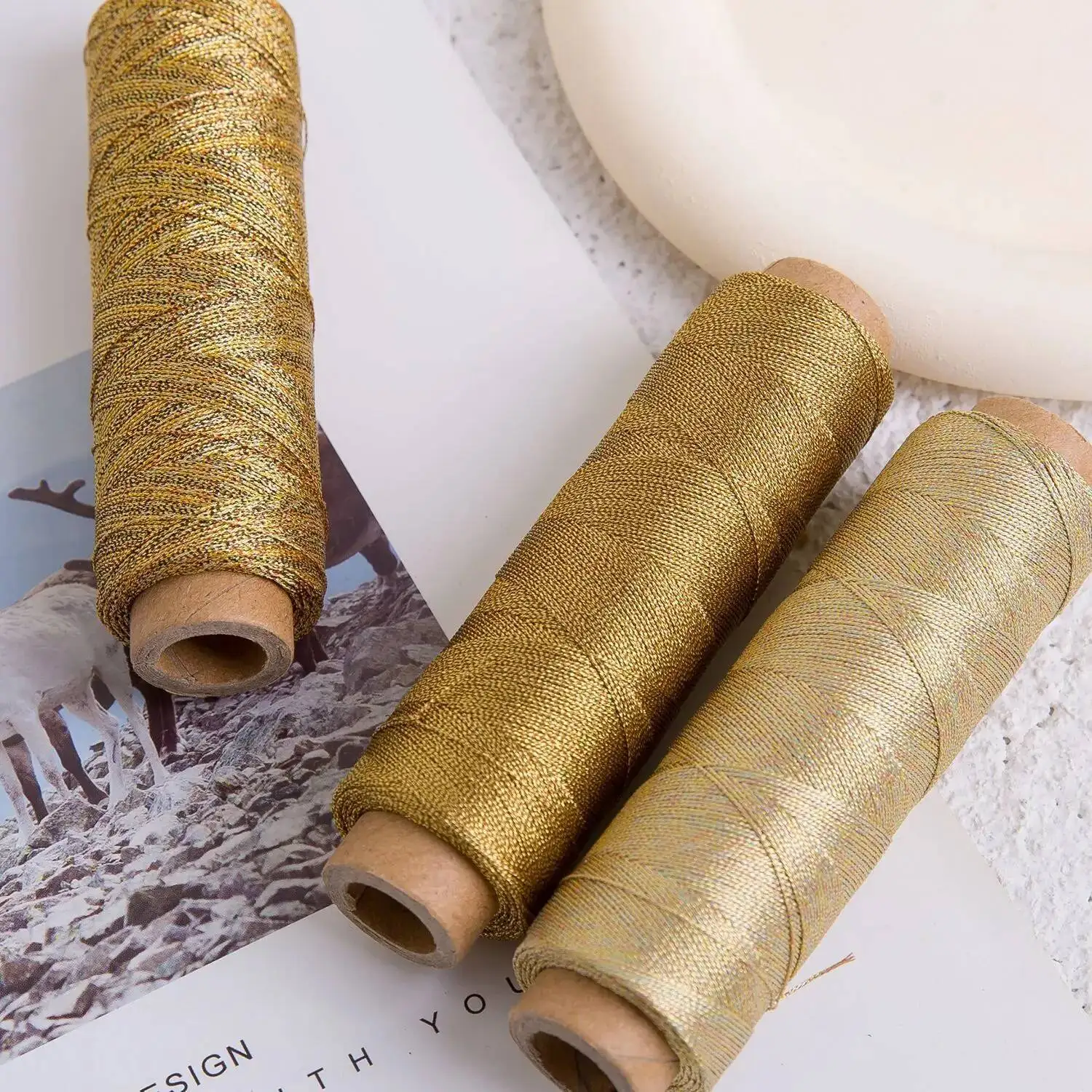 Hilo metálico de 4 capas y 200 m para tocar, hilo de joyería brillante de 0,38 mm de grosor con anillos de tracción para rebordear y hacer joyas