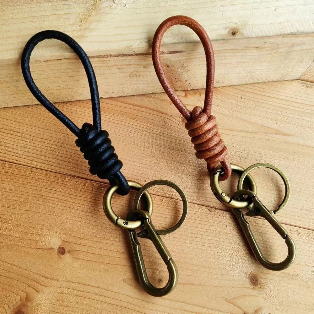 Vintage Style Handmade Goods Short Lanyard Jewelry Fashion Genuine Leather Car Keychain Accessories Men Business Keyring Pendant