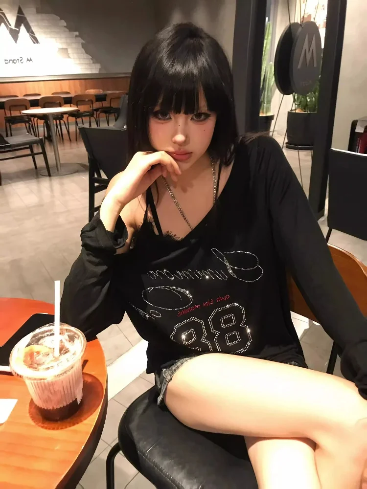 Summer Thin Long Sve T-irt Women's Lace Patchwork Rhinestone Collar Baring Top Korean Sle Casual Comfortable Fit Tee