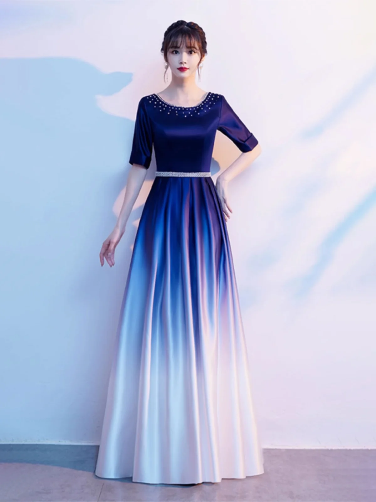 Ele Long Women's Dr adual Color Performance Costume for Chorus Performance Poem Recitation Host Ball Gown